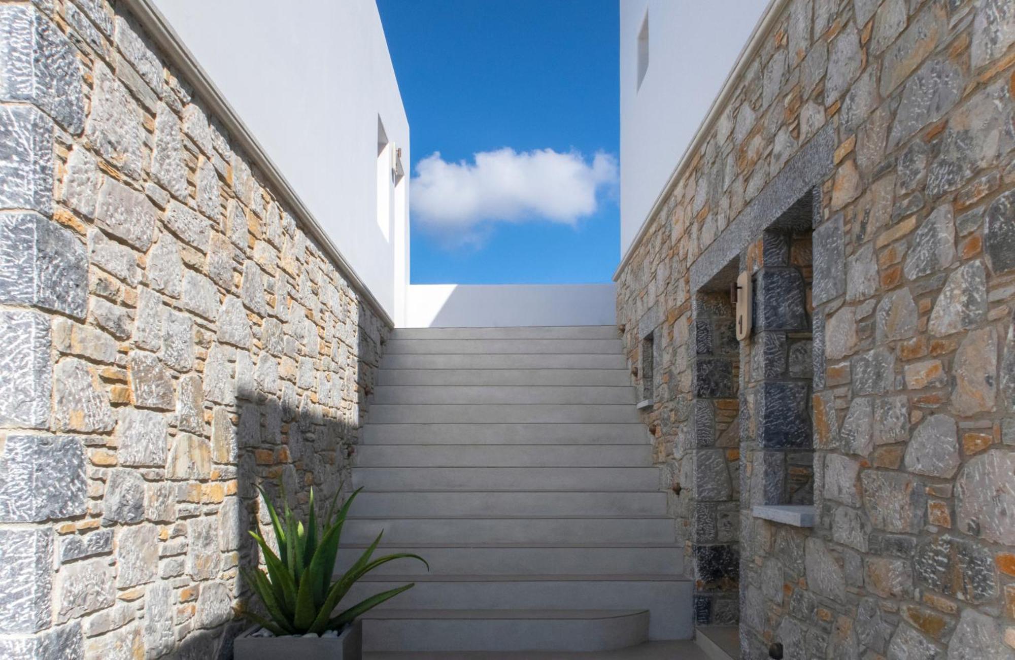 Anassa Boutique Hotel Livadi  ภายนอก รูปภาพ